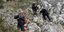 Ανδρες της ΕΜΑΚ βρήκαν τους ορειβάτες/ Φωτογραφία: epirusgate