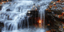 Φωτιά μέσα σε καταρράχτη -  Η «αιώνια φλόγα» του Τσέστνατ Ριτζ [εικόνες]