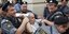O Κασπάροφ δάγκωσε αστυνομικό και κινδυνεύει με φυλάκιση σε στρατόπεδο εργασίας