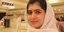 H Μαλάλα Γουσαφζάι μοιράζει τα λεφτά του Νόμπελ στα παιδιά -Τα δίνει για τα σχολ