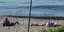 Λουόμενοι στην παραλία κοντά στο πάρκο Φλοίσβου. Φωτογραφία: Eurokinissi /Eλένη Ρόκου