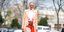 Fashion blogger στους δρόμους της πόλης/Φωτογραφία Shutterstock
