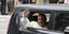 Οι Κορεάτες τρελάθηκαν με το αυτοκίνητο του Πάπα -Ζήτησε το πιο μικρό για τις βό