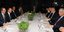 Το δείπνο με σφυρίδα και σορμπέ λεμονιού στη σκιά της Ακρόπολης