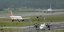 Καθηλωμένες όλες οι πτήσεις στο αεροδρόμιο Στάνστεντ(Φωτογραφία: AP Photo/Matt Dunham)