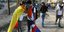 Σε δίλημμα τα ζευγάρια στη Βενεζουέλα (Φωτογραφία: AP/ Fernando Llano)