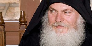 Γράμμα του Εφραίμ από τις φυλακές Κορυδαλλού στο Αγιο Ορος [χειρόγραφο]