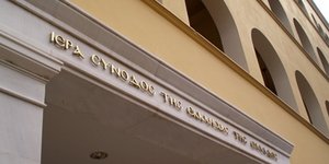 Ιερά Σύνοδος: Πληρώνουμε κανονικά τους φόρους