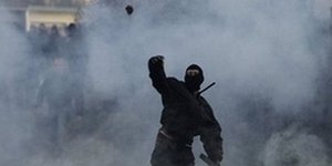Σαμαράς: Τις κουκούλες τους θα τους τις κατεβάσω