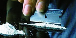 Το μίνι-μάρκετ στα Καμίνια πουλούσε και ναρκωτικά!