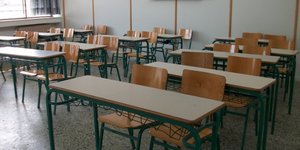 Μαχαίρι και σε 4.500 αναπληρωτές και ωρομίσθιους εκπαιδευτικούς