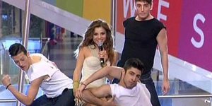 Η Ελευθερία Ελευθερίου με το Aphrodisiac πάει Eurovision! [βίντεο]