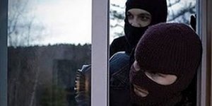 Έμπαιναν στις πολυκατοικίες και άδειαζαν τις αποθήκες