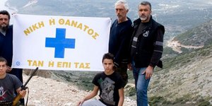 «Όποιος βάλει ανεμογεννήτριες στη Μάνη θα τον παλουκώσουμε πάνω»