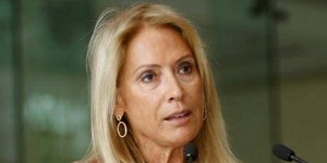 Άννα Νταλάρα: Ο σύζυγός μου «πληρώνει» τη δική μου συμμετοχή στην πολιτική