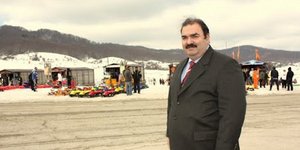 Ο δήμαρχος Μετσόβου προσφέρει το μισθό του για τη διάσωση της χώρας