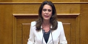 Φεύγει από το ΠΑΣΟΚ και πάει στην Νέα Δημοκρατία η Άρια Αγάτσα;