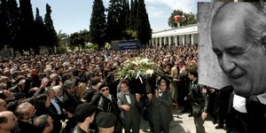 Χιλιάδες πολίτες είπαν το τελευταίο αντίο στον Δημήτρη Μητροπάνο
