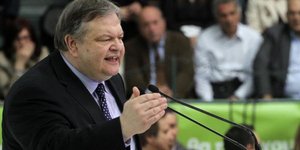 Βενιζέλος: Εγγυώμαι την οριστική υπέρβαση της κρίσης