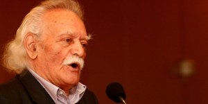 Γλέζος: «Δεν θα μας σκλαβώσετε