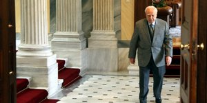 Χωρίς Τσίπρα η νέα συνάντηση των αρχηγών με τον Πρόεδρο