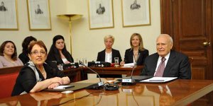 Παπούλιας: Τα είχαν βρει ο Χαρίλαος με τον Ανδρέα -Παπαρήγα: Ηταν άλλη εποχή