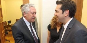 Τσιπρας σε Κουβέλη και Οικολόγους: Πάμε για κυβέρνηση ειδικού σκοπού