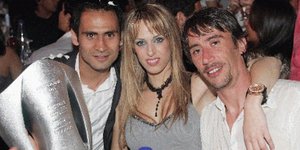 Ενα εκ. ευρώ και μια βίλα ζητάει από τον Παρασκευά Άντζα η σύζυγός του