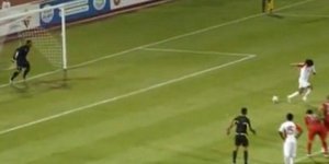 Απίστευτες εκτελέσεις πέναλτι με τακουνάκι και τούμπα [βίντεο]