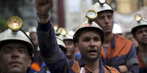 Χιλιάδες Ισπανοί στους δρόμους κατά των μέτρων λιτότητας