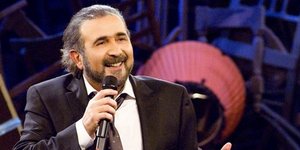 Πώς σχολίασε ο Λαζόπουλος την επίθεση Κασιδιάρη στην Κανέλλη [βίντεο]