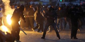 Σχεδίαζαν μακελειό στη Θεσσαλονίκη – Χειροπέδες σε 34 οπαδούς του ΠΑΟΚ