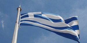 Βέλγοι πρόσκοποι έκλεψαν την ελληνική σημαία από το Δημαρχείο Καλύμνου