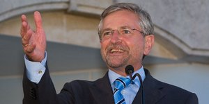 Ευρωπαϊκή Τράπεζα Επενδύσεων: Επένδυση στην αλληλεγγύη η βοήθεια στην Ελλάδα