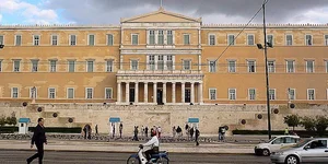 Η Βουλή έχει πληρώσει 30 εκατομμύρια ευρώ σε ενοίκια μέσα σε 8 χρόνια