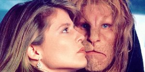 Πώς είναι σήμερα οι πρωταγωνιστές της σειράς η Πεντάμορφη και το Τέρας [εικόνες]