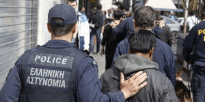 Πάνω από 6.500 αλλοδαποί στην Αστυνομία στο πλαίσιο της «επιχείρησης-σκούπα»