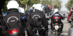 Σταμάτησαν φορτηγό