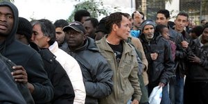 Κάτοικοι Κυψέλης- Αγ. Παντελεήμονα τα «ψέλνουν» σε ΣΥΡΙΖΑ-ΚΚΕ για τους μετανάστε
