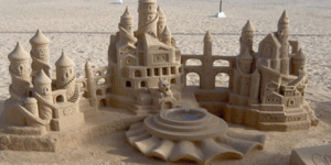 Όταν τα κάστρα στην άμμο εξελίσσονται σε τέχνη [εικόνες]