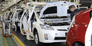 Η Toyota αποσύρει 1
