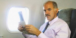 Ο Παπανδρέου άρχισε από χθες τις παραδόσεις στο Harvard