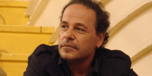 Δείτε πως ήταν πριν 20 χρόνια ο Αλέξανδρος Ρήγας [βίντεο]