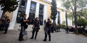 37χρονη τσιγγάνα: Μόνο το δολοφόνο του γιου μου ήθελα να σκοτώσω – Δεν σας λέω π