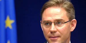 Προσπάθησαν να δολοφονήσουν με μαχαίρι τον πρωθυπουργό της Φινλανδίας