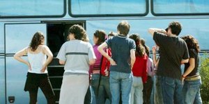 Κατατέθηκε στην Βουλή το σχέδιο νόμου για την μεταφορά των μαθητών