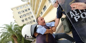 Φόβοι για αποσταθεροποίηση της χώρας μετά την εισβολή στο Πεντάγωνο
