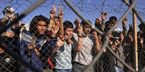 Τέλος Νοεμβρίου ολοκληρώνεται ο φράχτης στον Έβρο