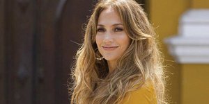 Καθαρίστρια απολύθηκε επειδή ήθελε αυτόγραφο της Τζένιφερ Λόπεζ