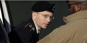 Στο στρατοδικείο ο «πληροφοριοδότης» των WikiLeaks
